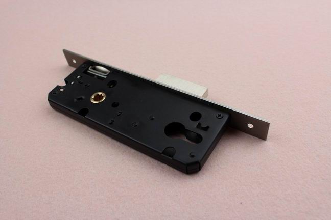 3585碰珠防风锁体哪家好？